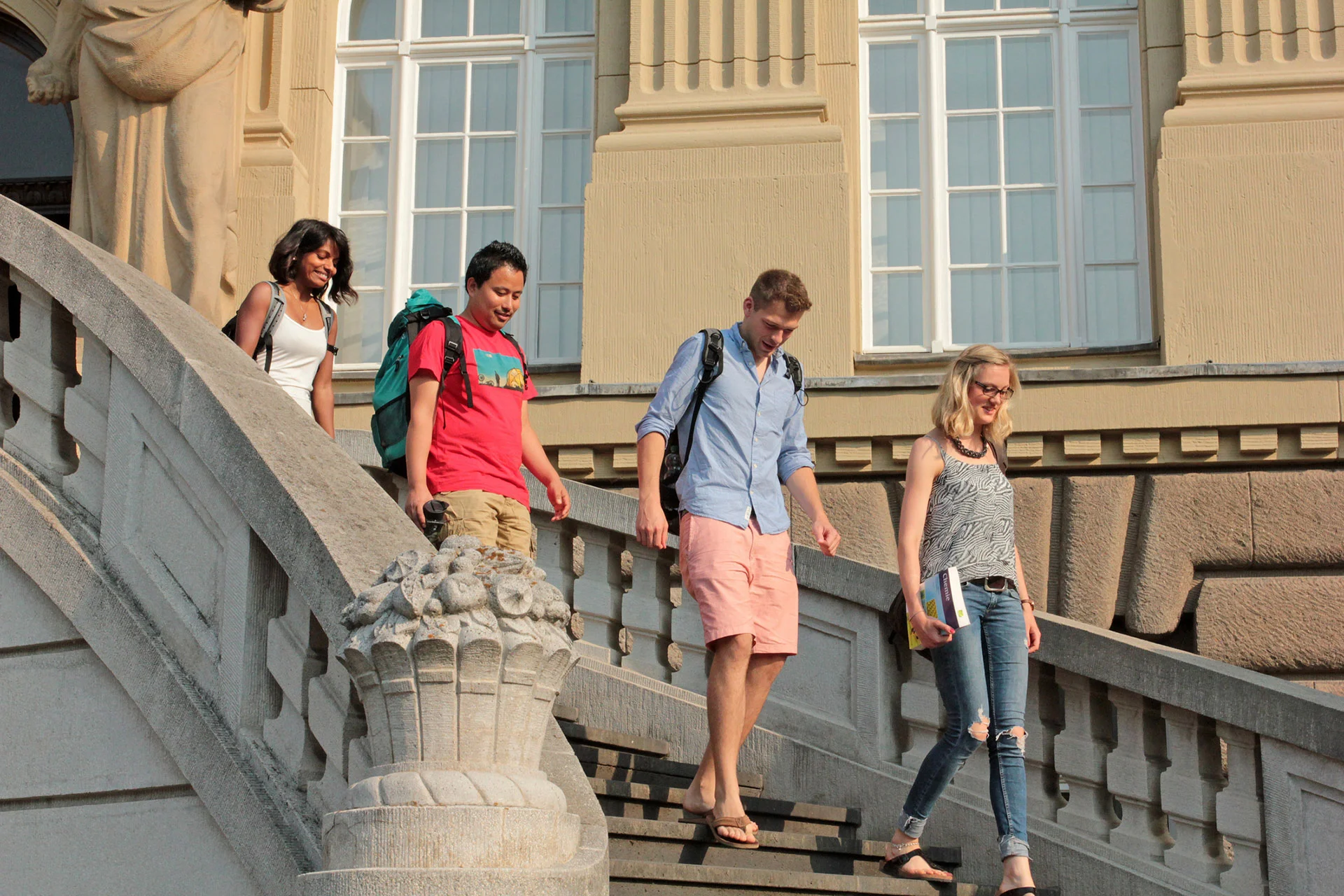 Angebote Forschende und Lehrende