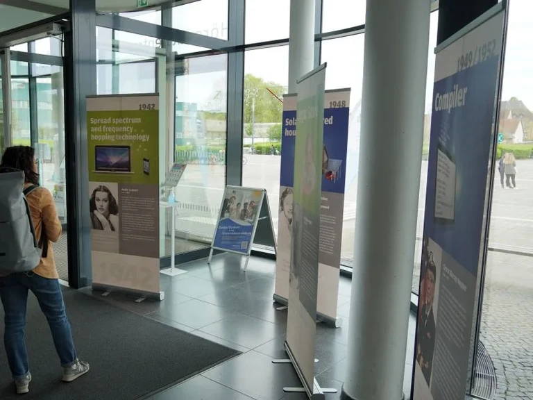 Die Ausstellung im Hörsaalzentrum Poppelsdorf