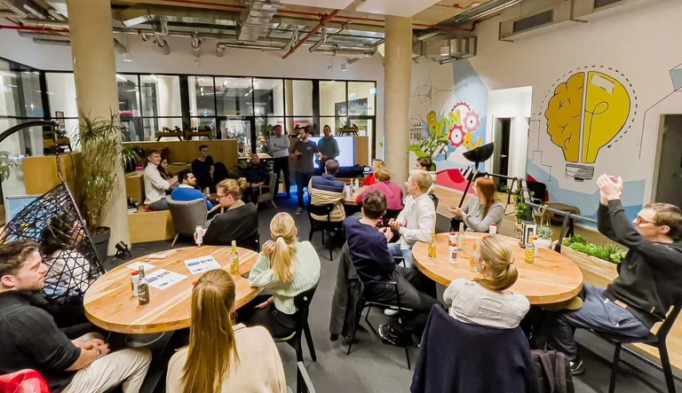 Auftakt des neuen Gründungsstammtischs