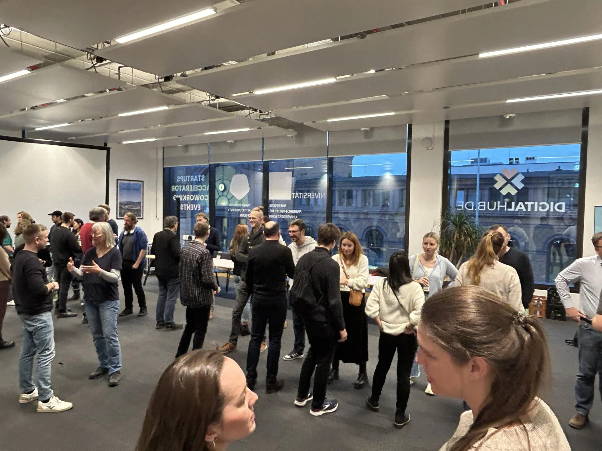 Speed-Dating beim Gründungsstammtisch im Digitalhub