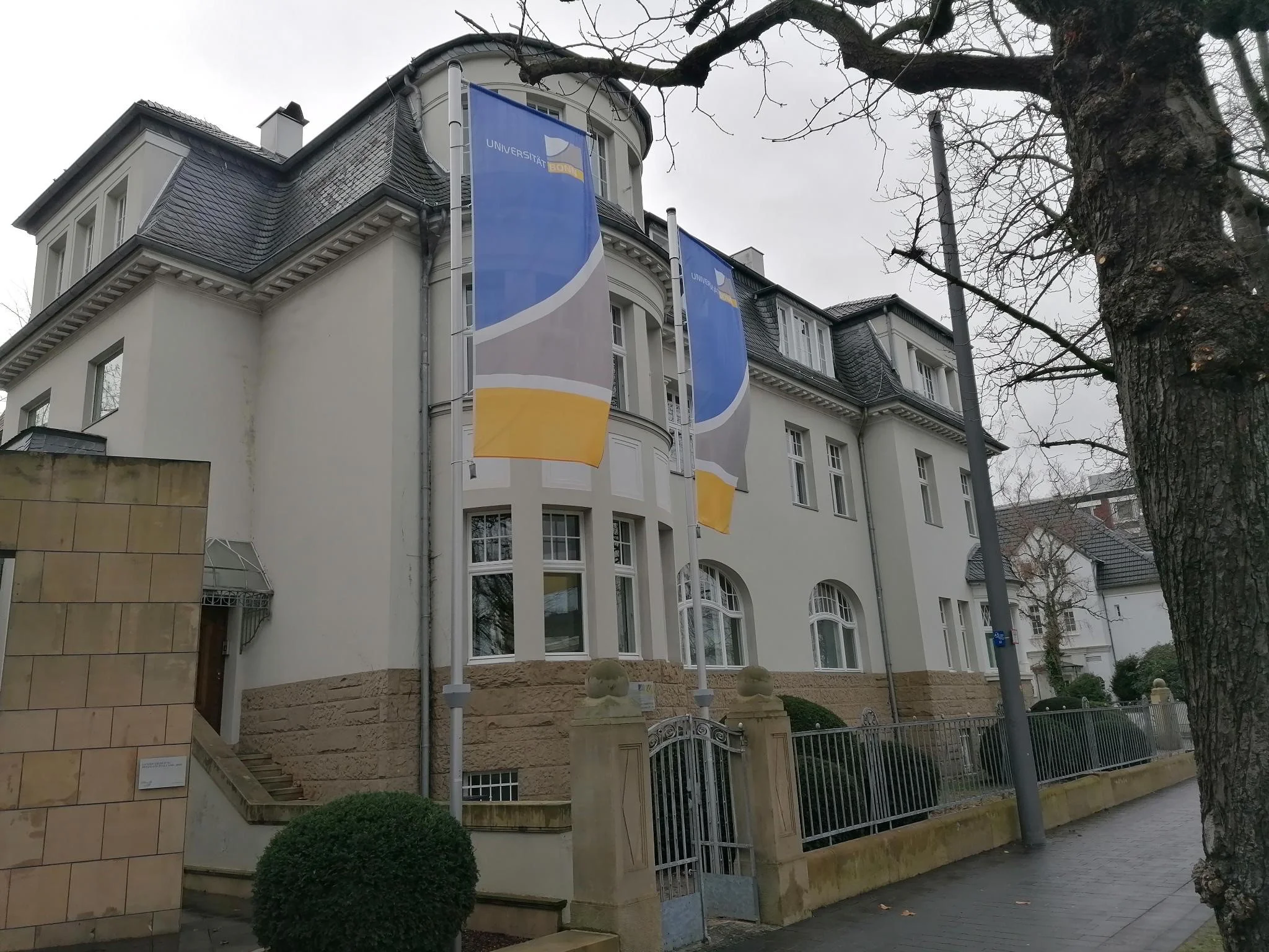 Das Bonn Center for Dependency and Slavery Studies (BCDSS)
