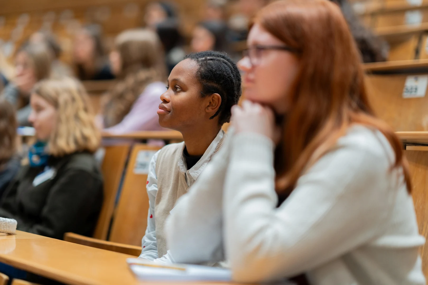 Circa 225 Schülerinnen erwartet die Uni Bonn