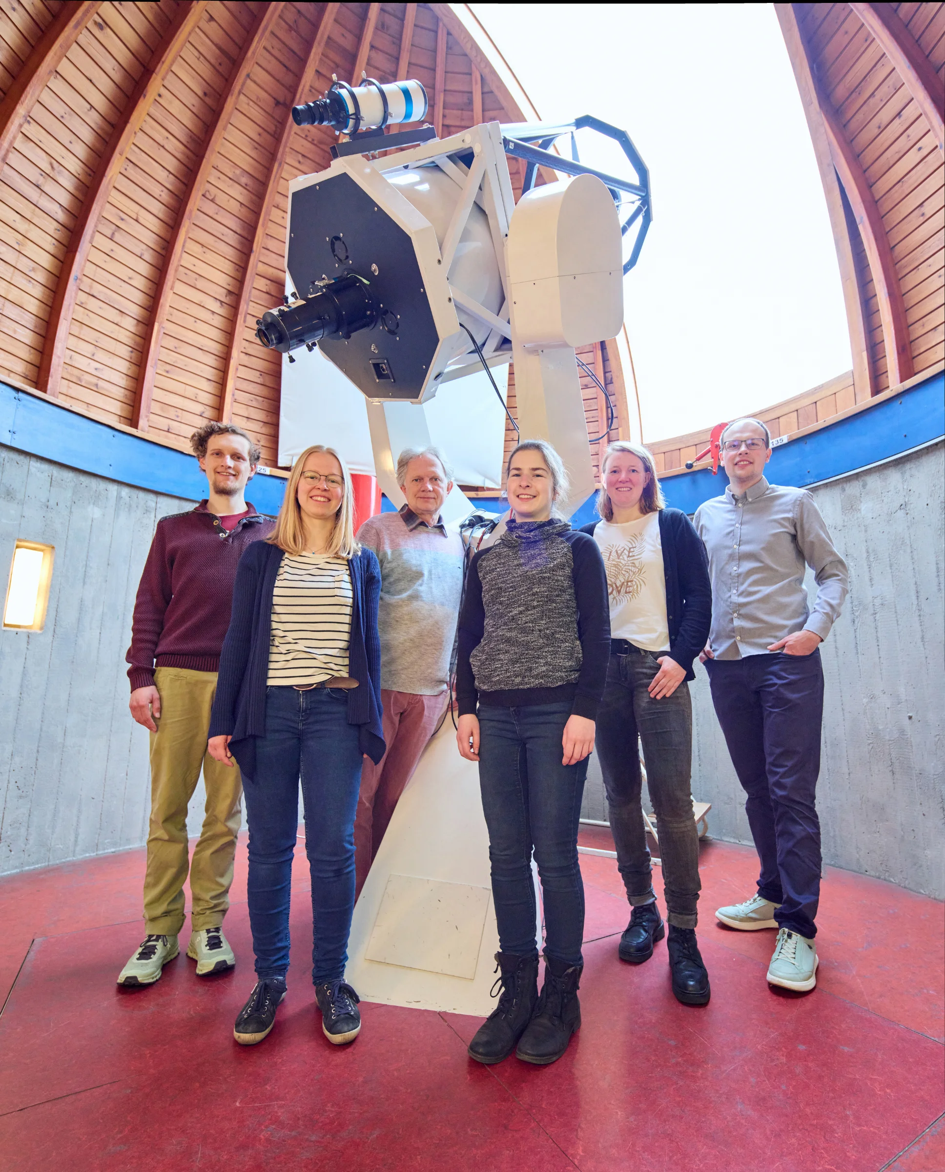 Uni Bonn mit Exponat auf der MS Wissenschaft