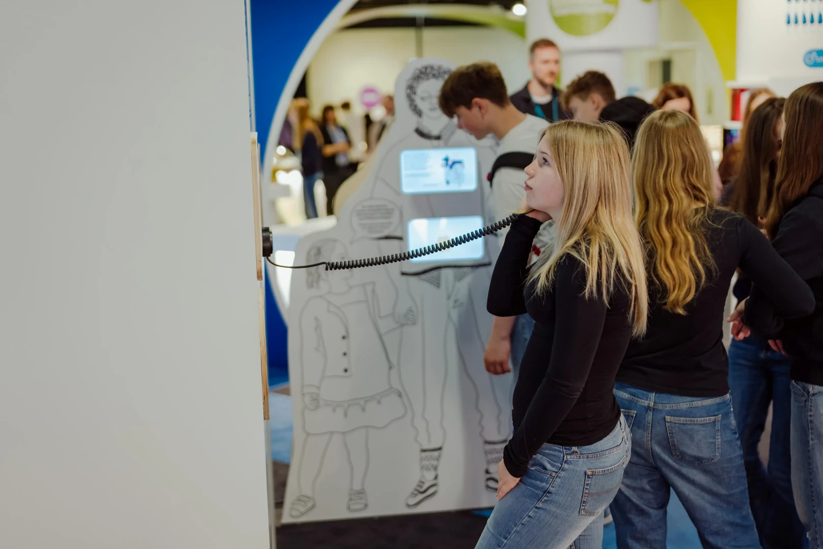 Das Exponat der Universität Bonn auf der MS Wissenschaft