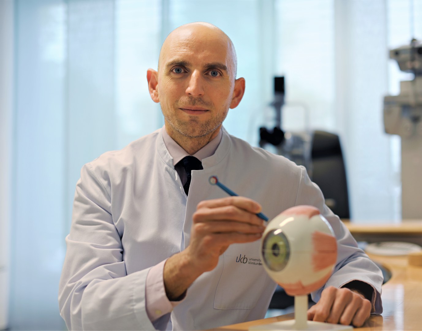 Erstmals PAUL- und EyeWatch-Glaukomimplantate in Bonn eingesetzt: