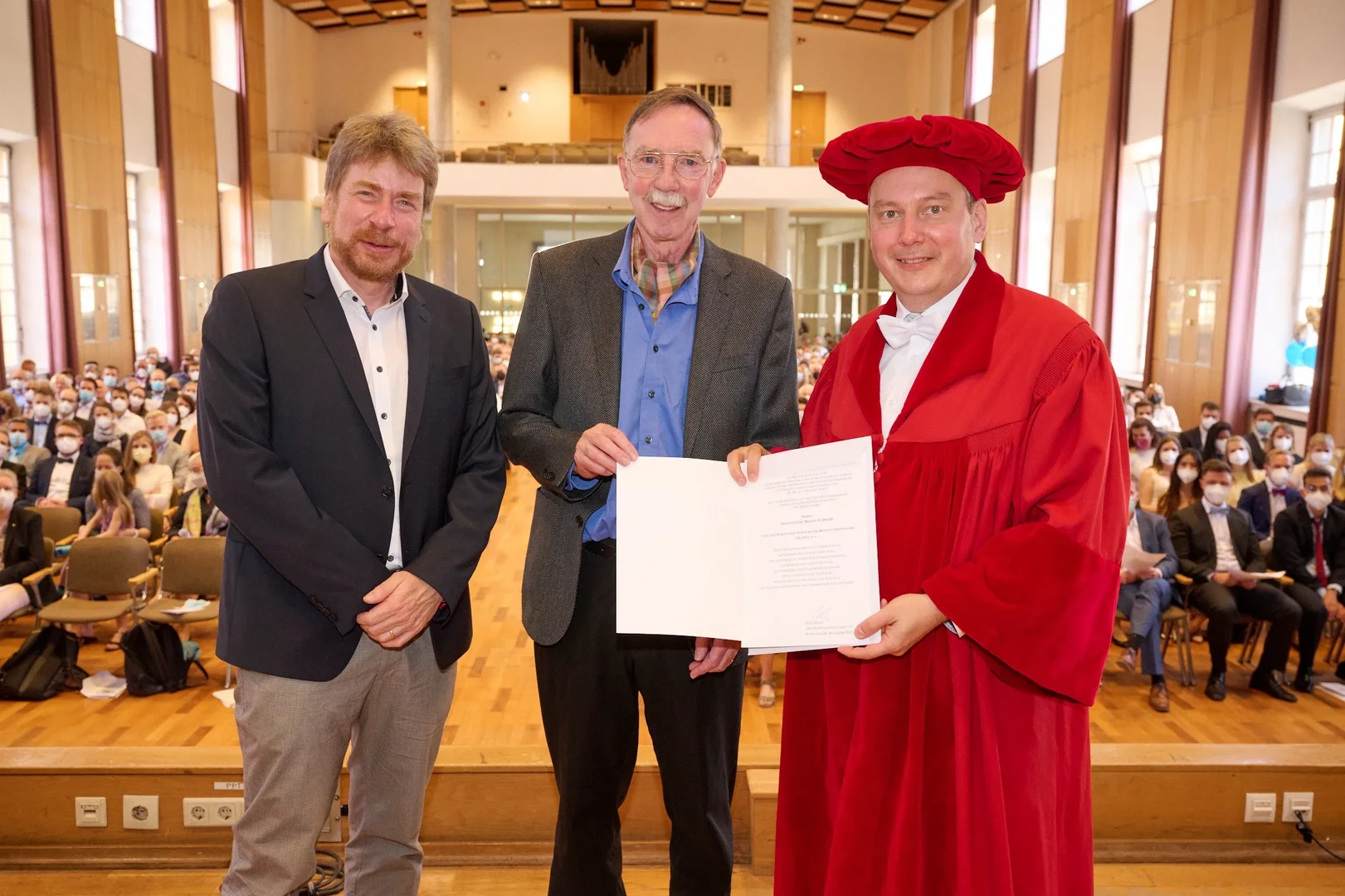 Auszeichnung bei der Promotionsfeier der Medizinischen Fakultät