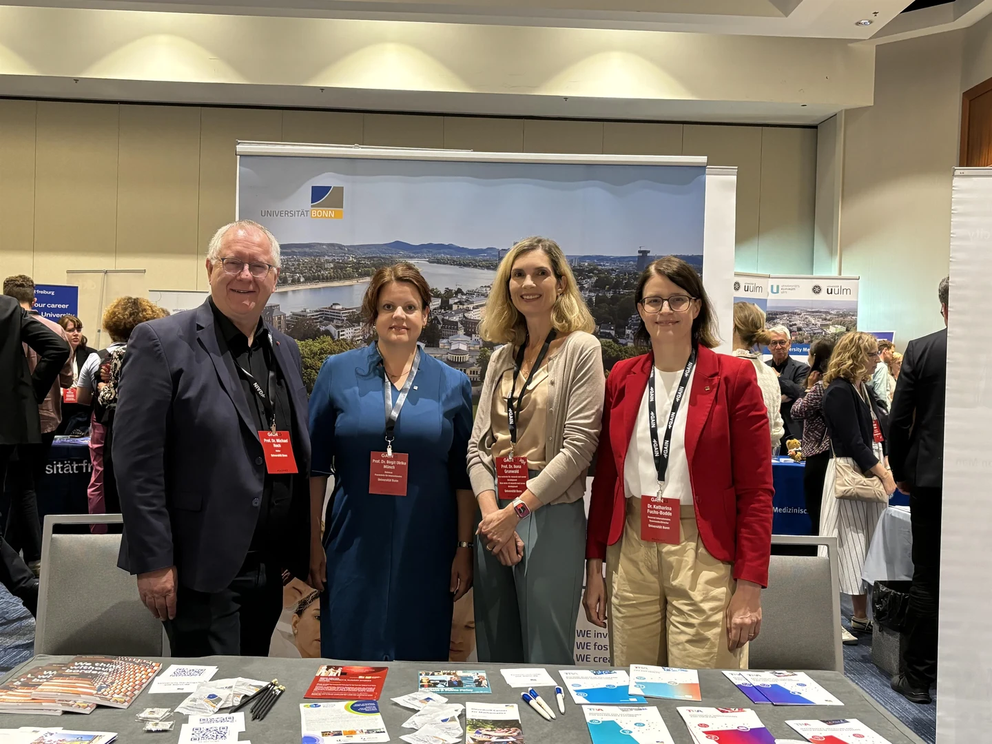 Die Universität Bonn war auf der GAIN-Konferenz 2025 prominent vertreten (v.l.n.r.):