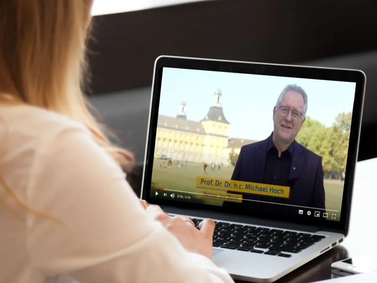 Digitale Begrüßung