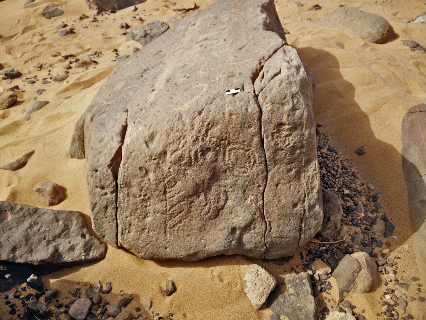 Die Felsinschrift
