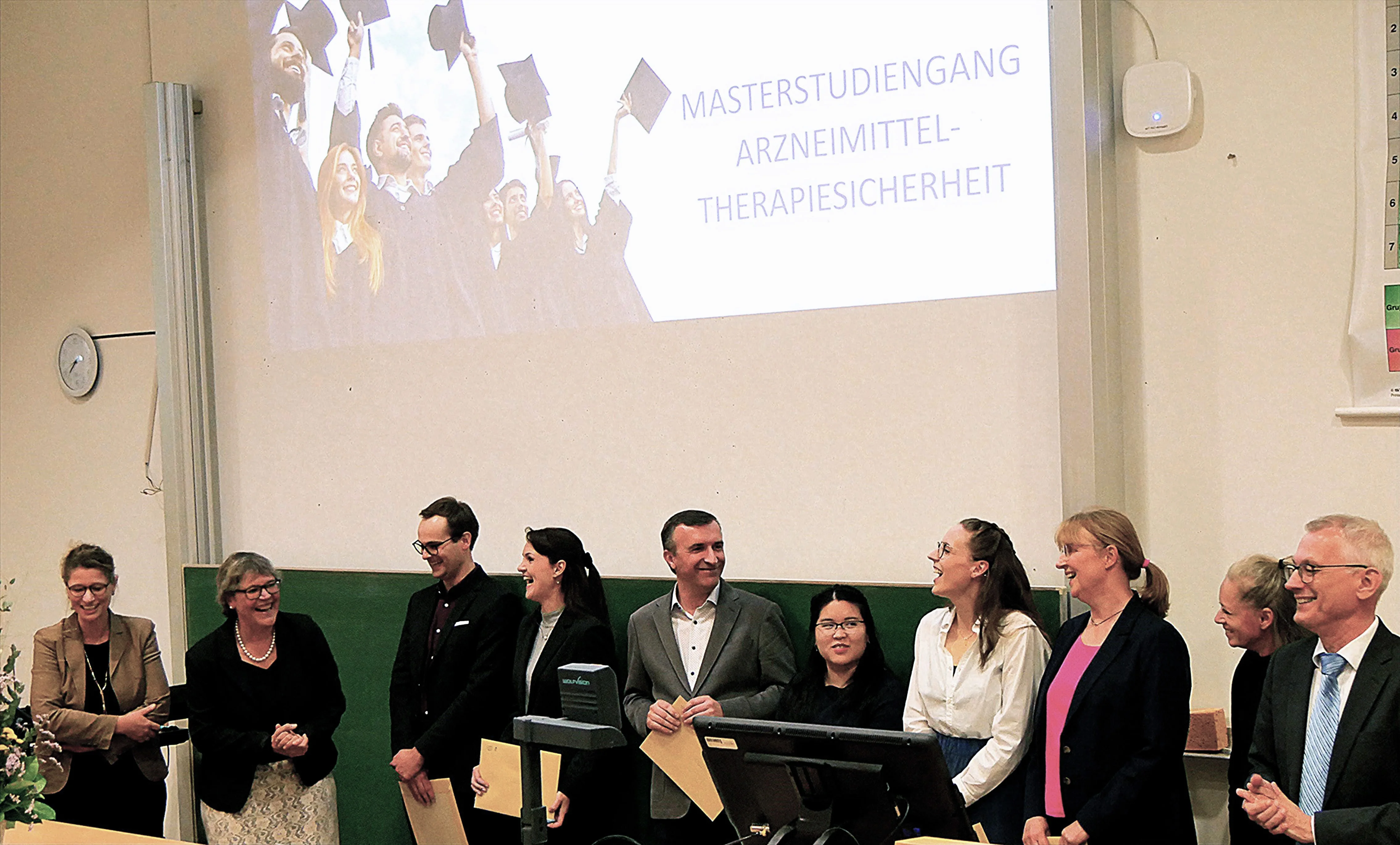 Absolvierende bei der Abschlussfeier