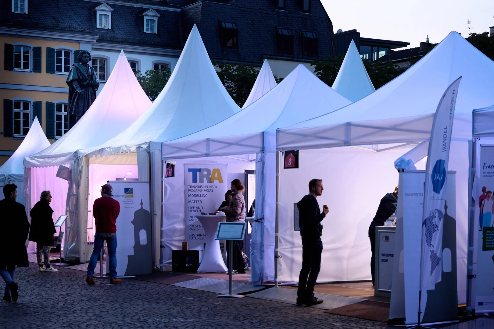 Auch zur vergangenen Wissenschafts 2024 verwandelte sich der Münsterplatz in eine Zeltstadt des Wissens.