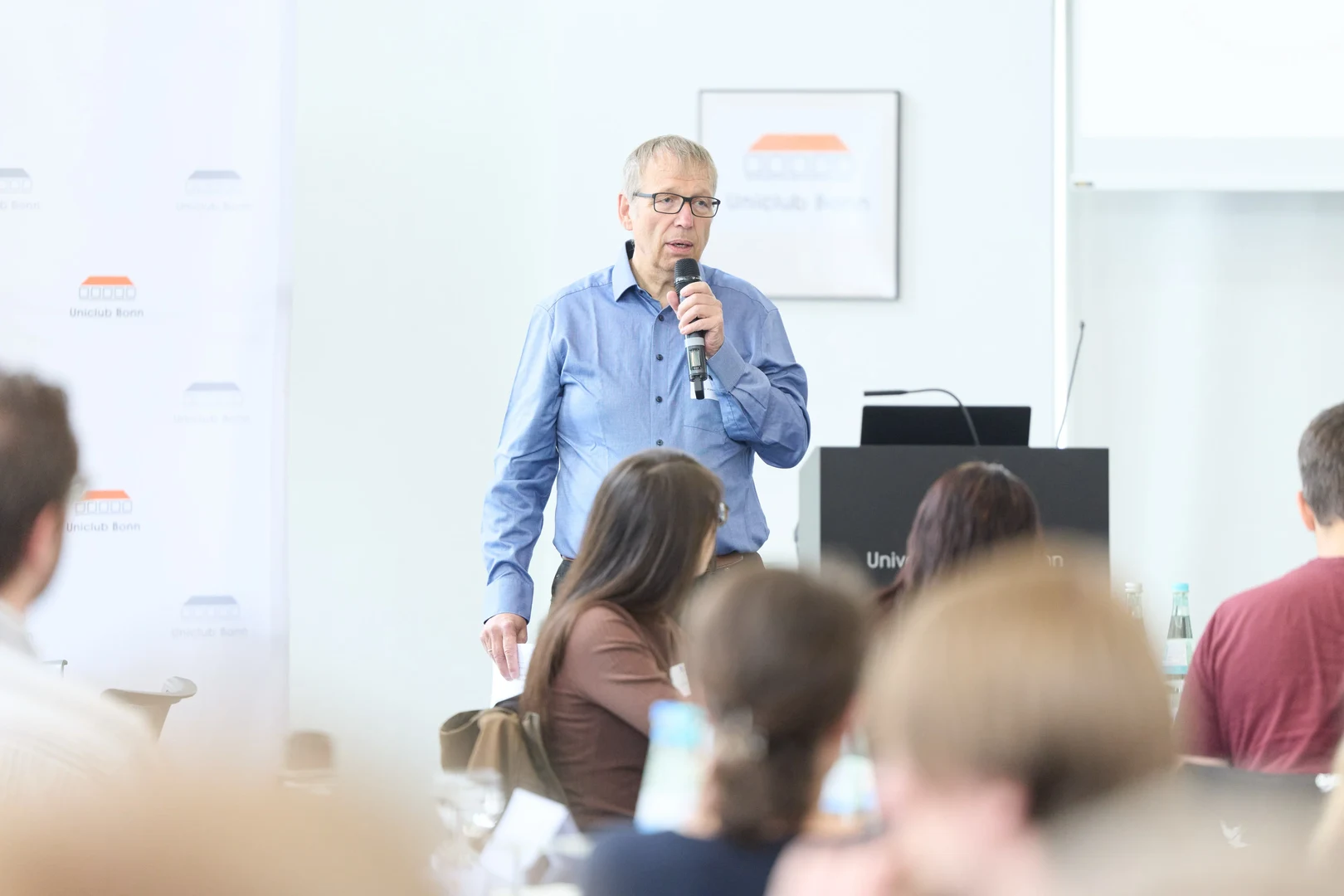 Prof. Dr. Klaus Sandmann, Prorektor für Studium, Lehre und Hochschulentwicklung, freute sich über das große Engagement der teilnehmenden Akteur*innen.