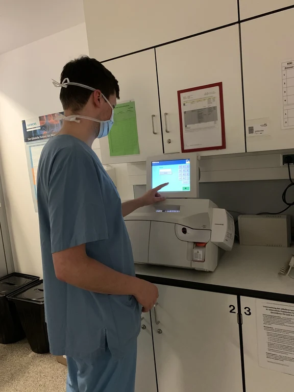 „Corona-Krise“ - Medizin-Studierende helfen in der Krankenversorgung: