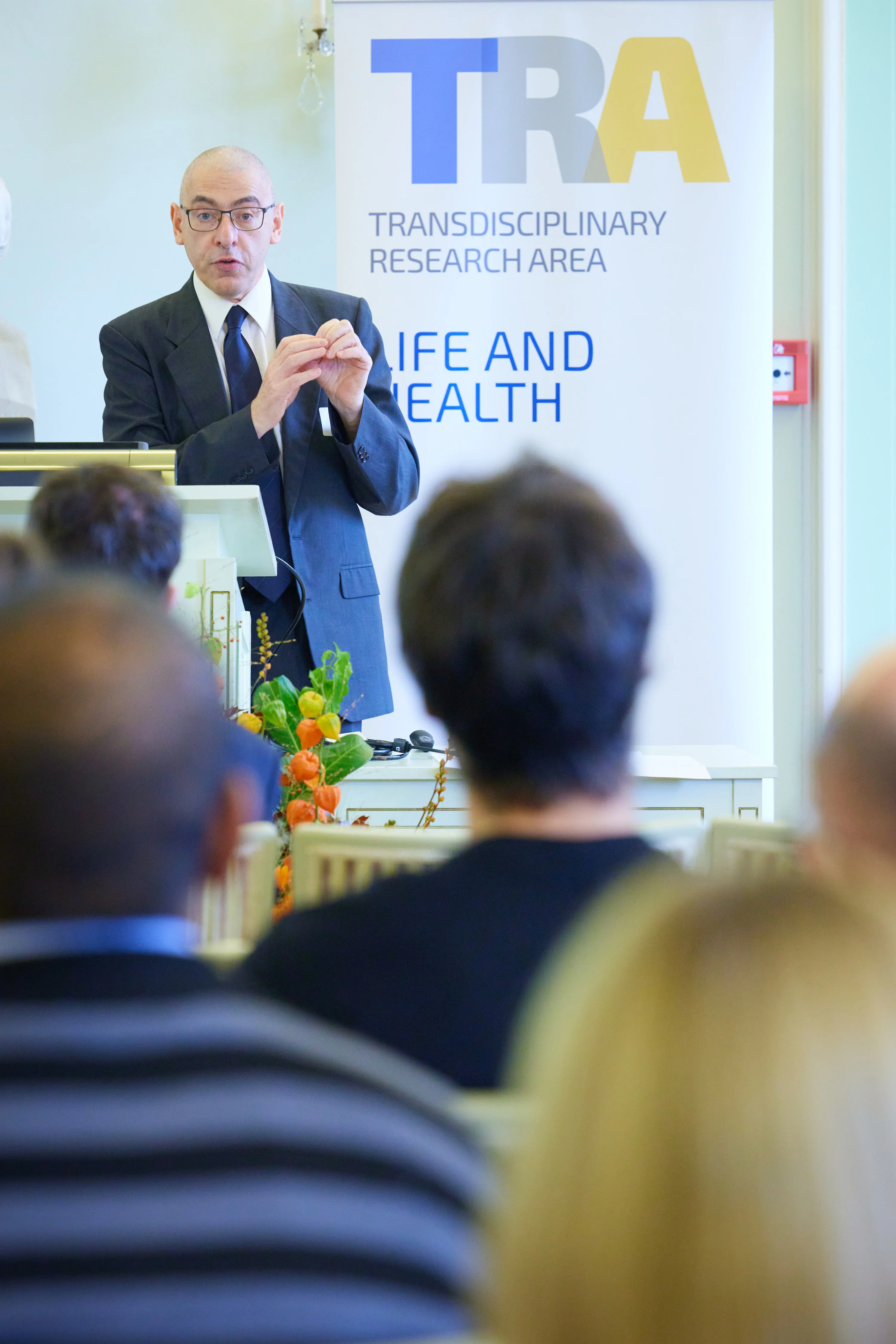 Peter Dayan vom Max-Planck-Institut für biologische Kybernetik sprach in seinem Vortrag über „Risiko, Wiederholung und Probe“.