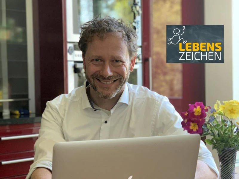 Biochemiker im Homeoffice