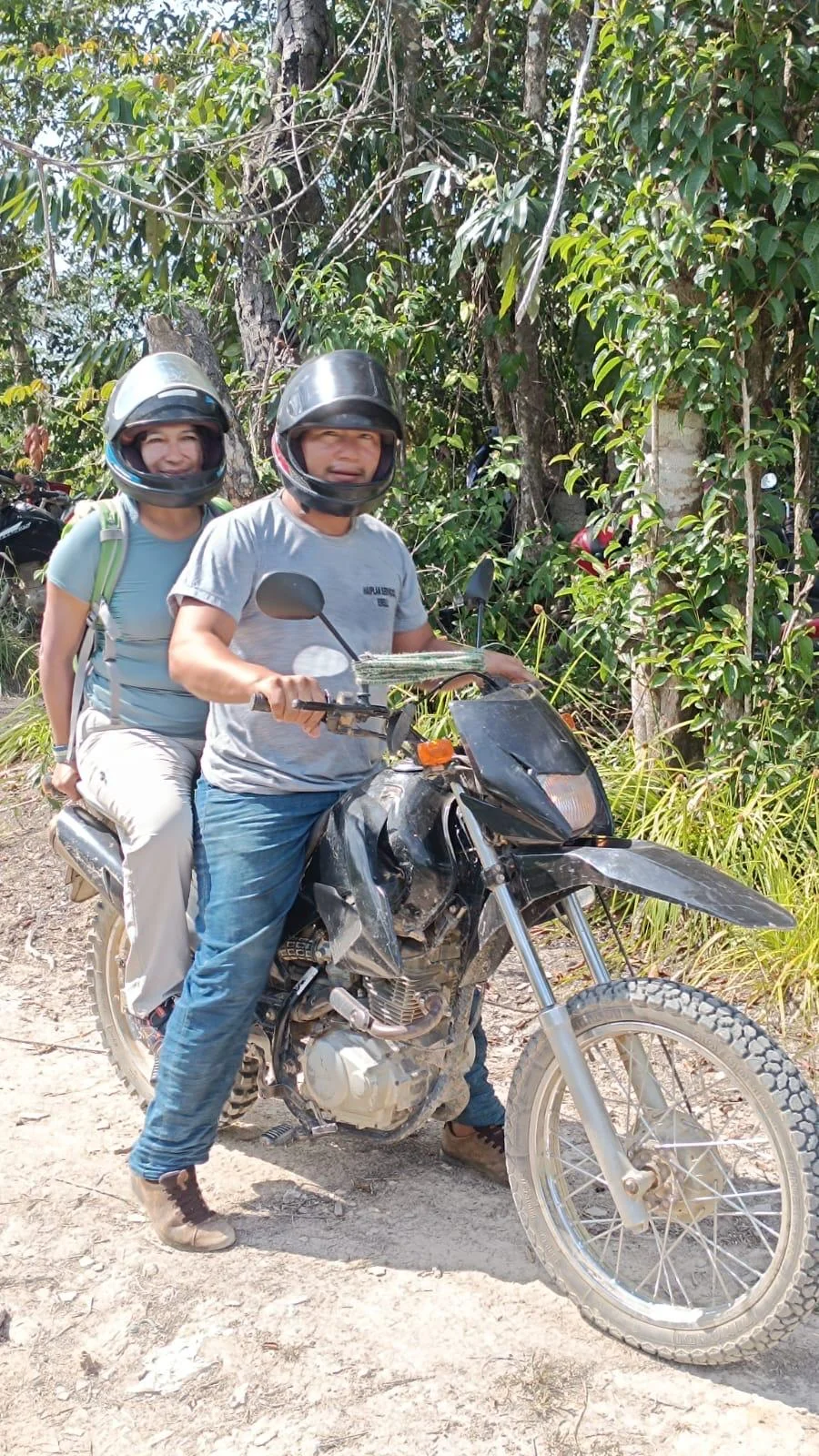 Betancourt nimmt Motorrad