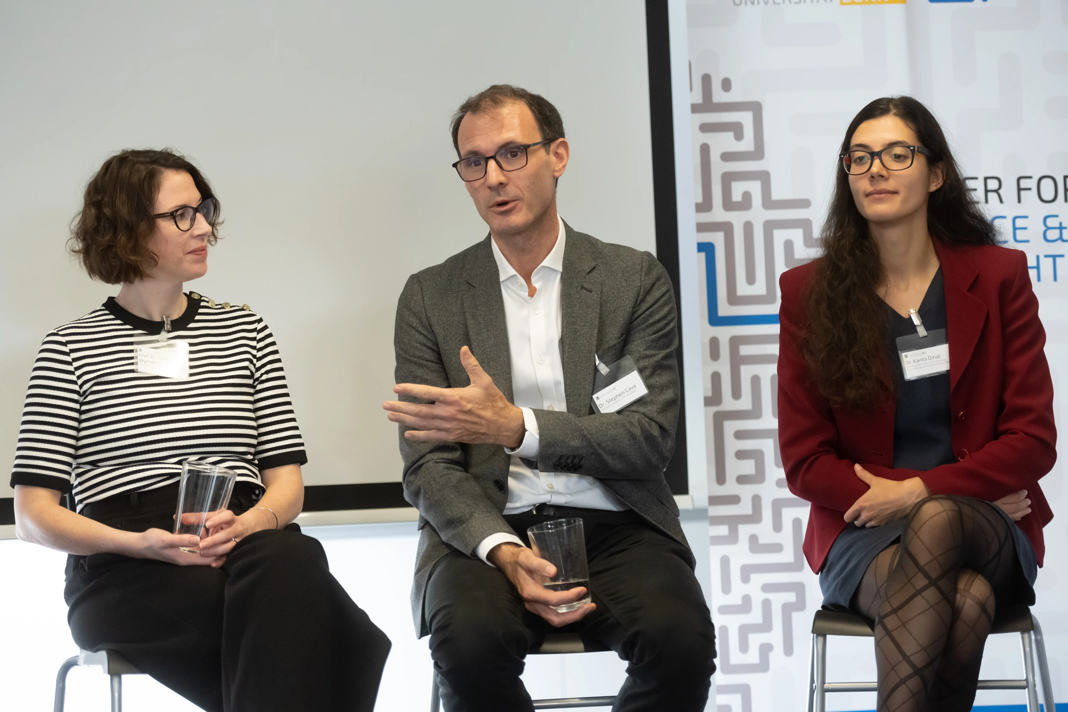 Eröffnungsdiskussion (von links):