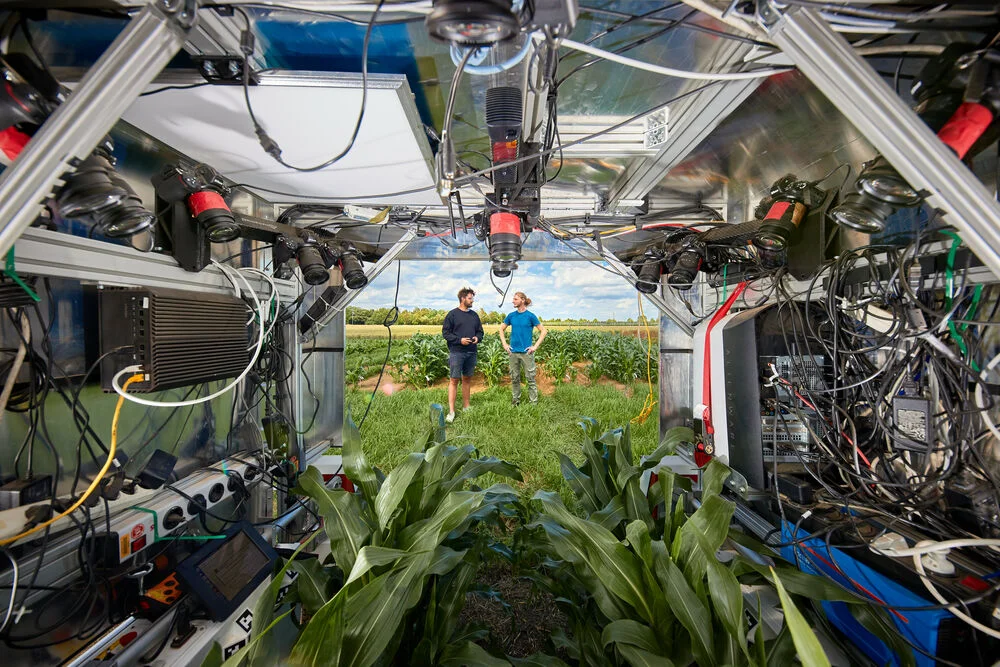 Mit Robotern und KI für besser Nahrungsmittelversorgung.