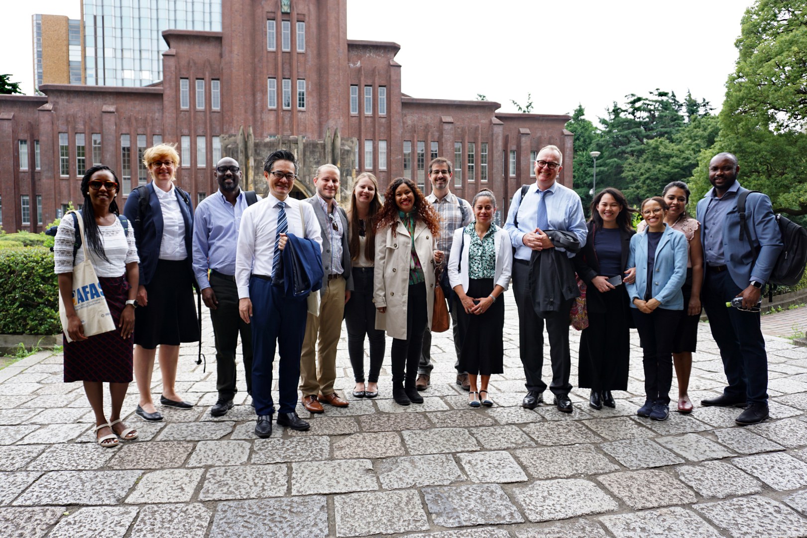 Die Delegation des Zentrums für Entwicklungsforschung (ZEF) der Universität Bonn an der University of Tokyo (von links):