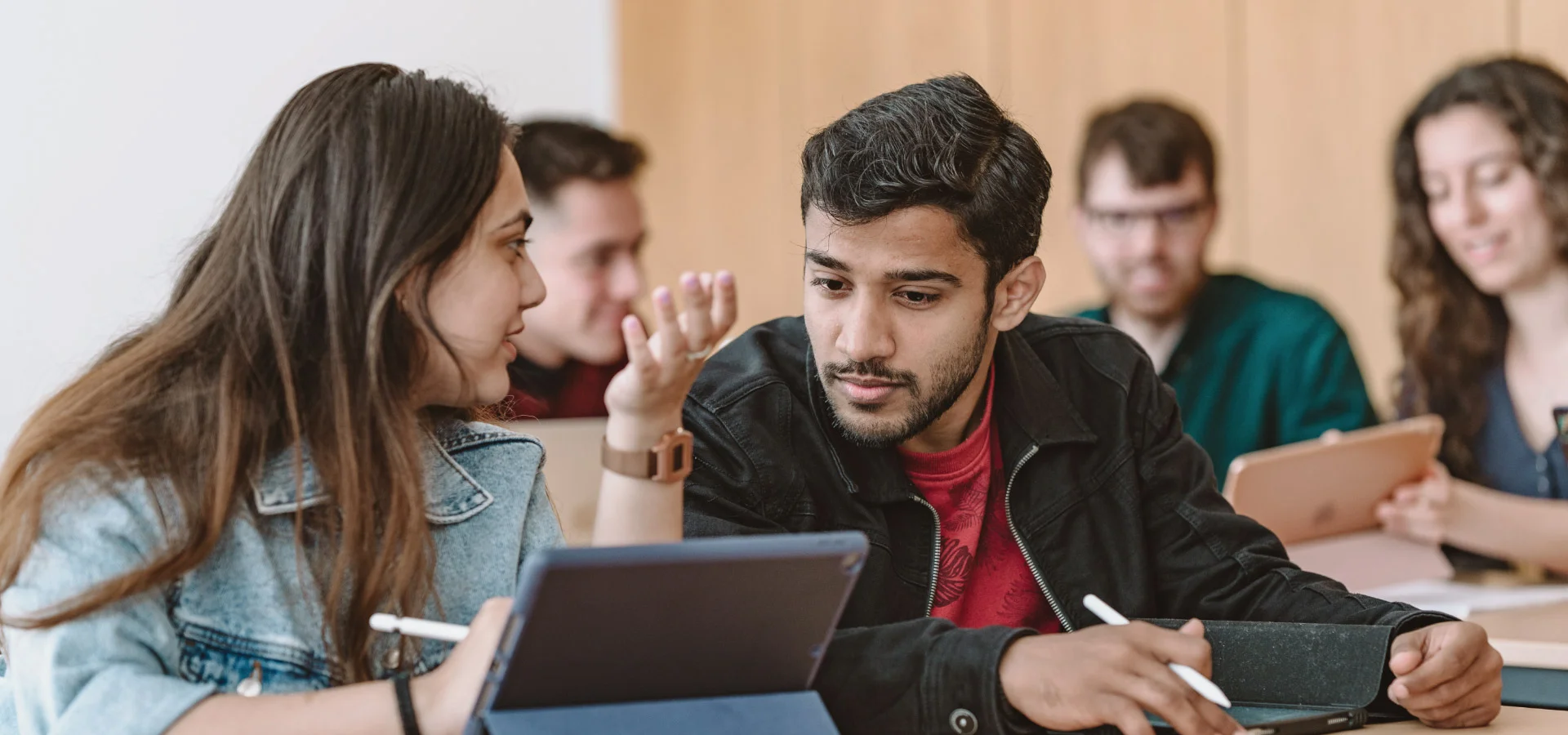 volkswirtschaftslehre_ bsc_cover_cb_16401285.jpg