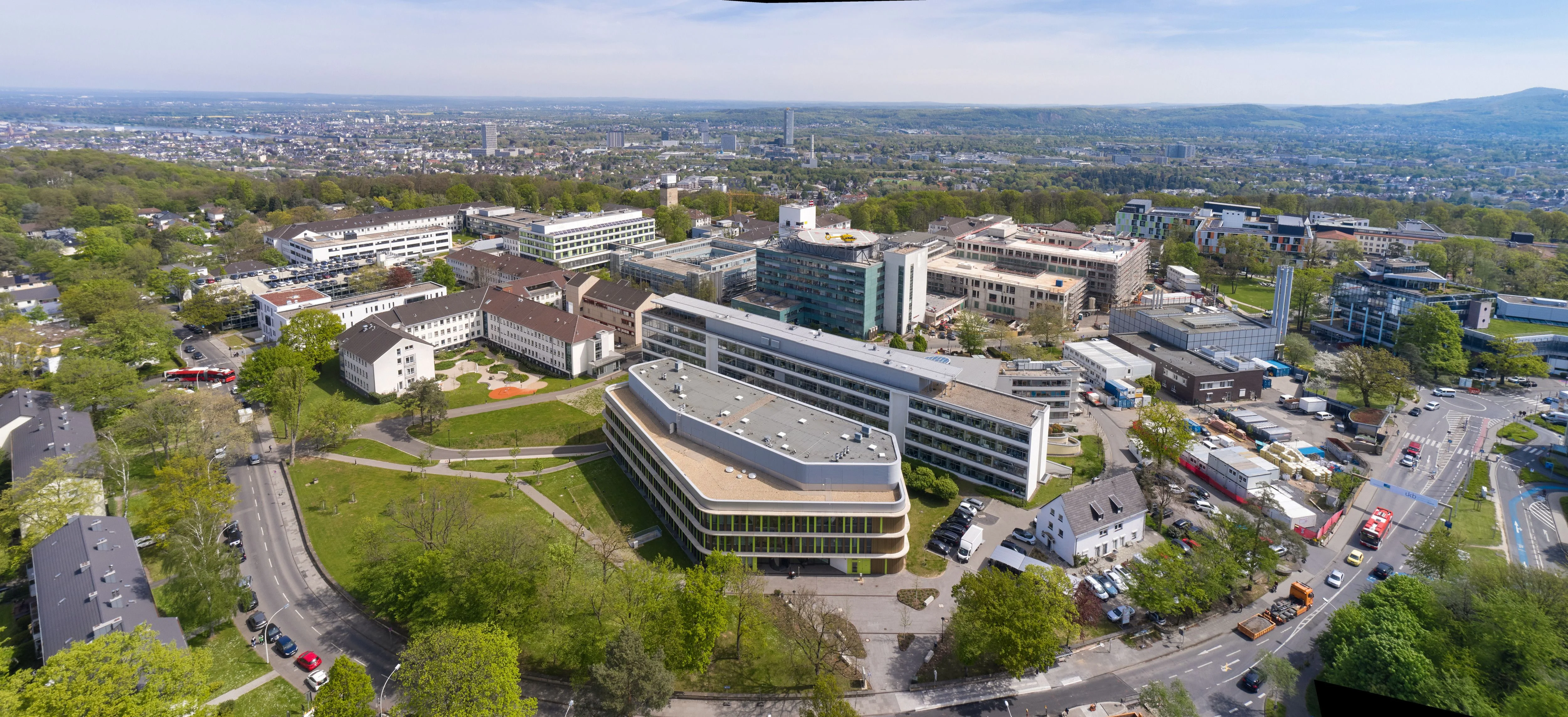 Drohnenansicht des Universitätsklinikums auf dem Campus Venusberg