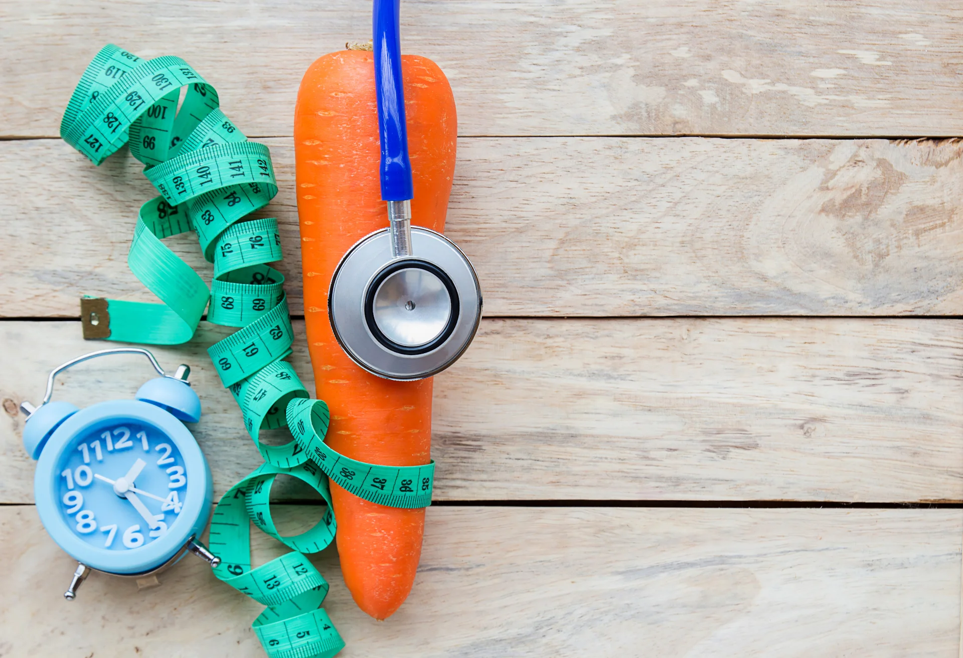 Maßband mit Gemüse_angepasst.jpg