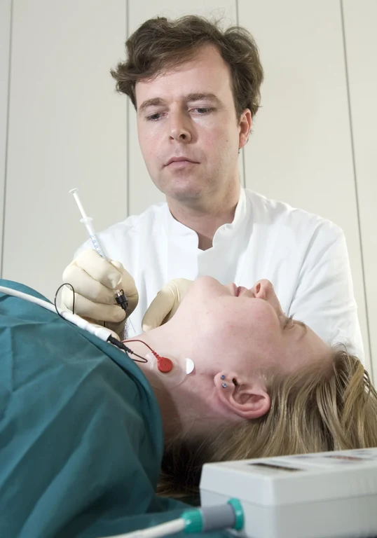 Bild Bakteriengift gab ihr die Stimme wieder