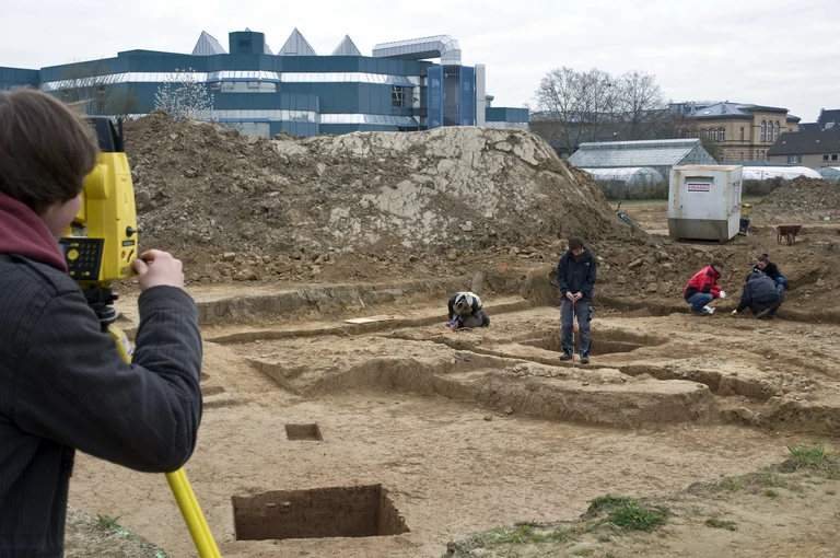 Beim Einmessen der Fundstellen: