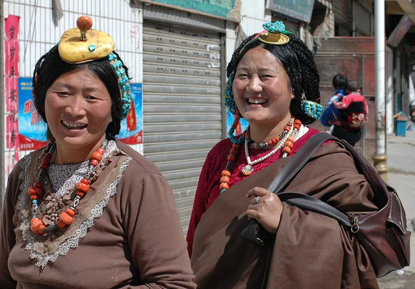 Osttibetische Frauen