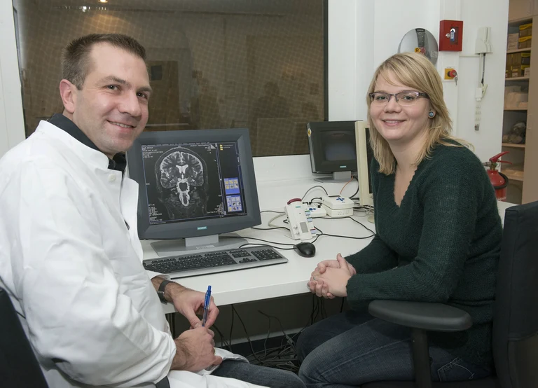 Bei der Auswertung eines Hirnscans: