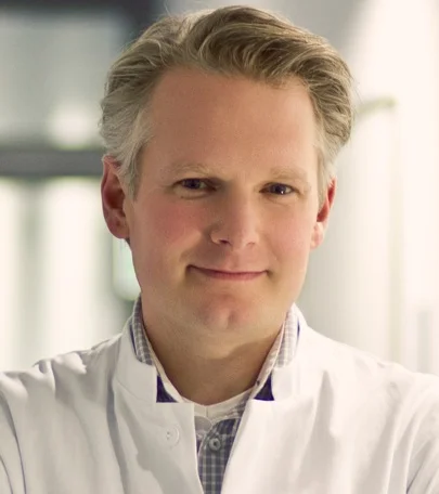 Prof. Dr. Eicke Latz