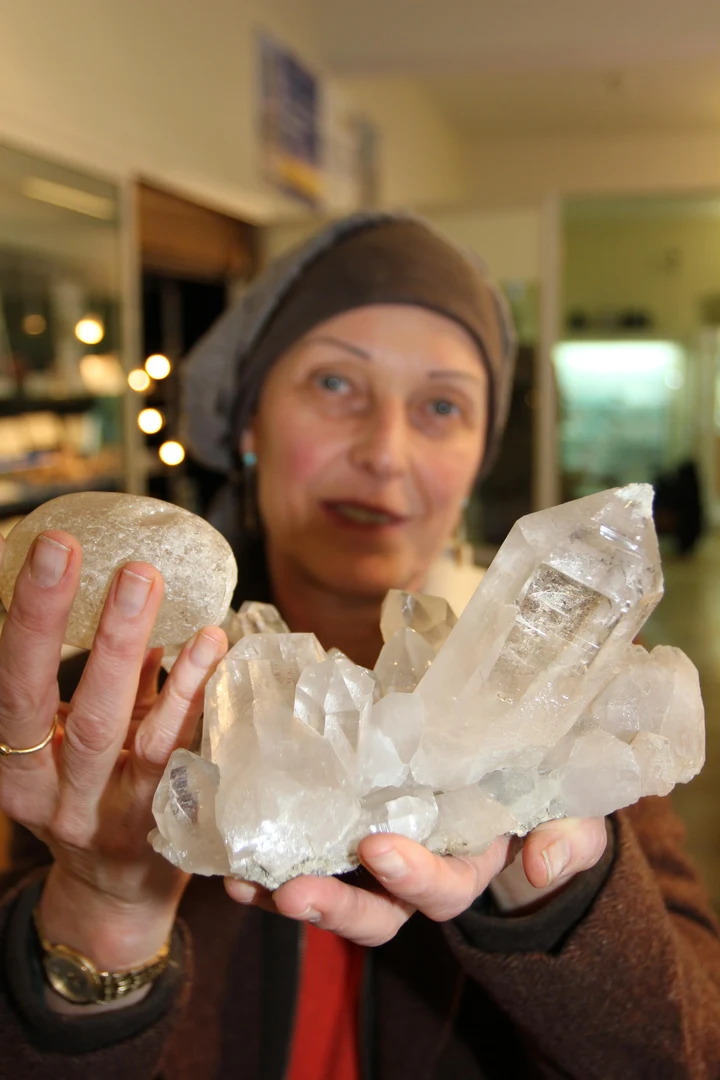 Bergkristall und Kieselstein