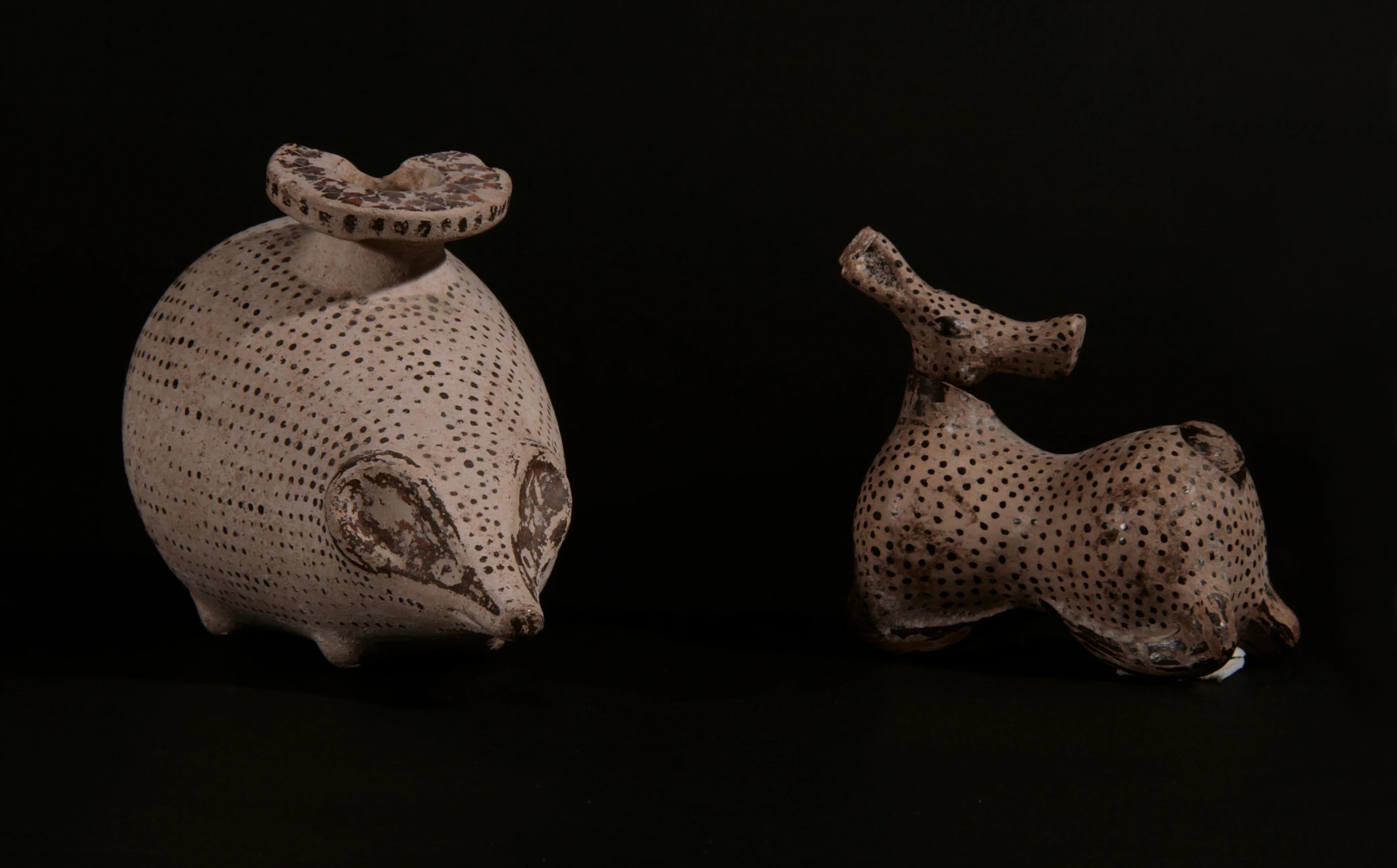 Salbgefäße in Tierform