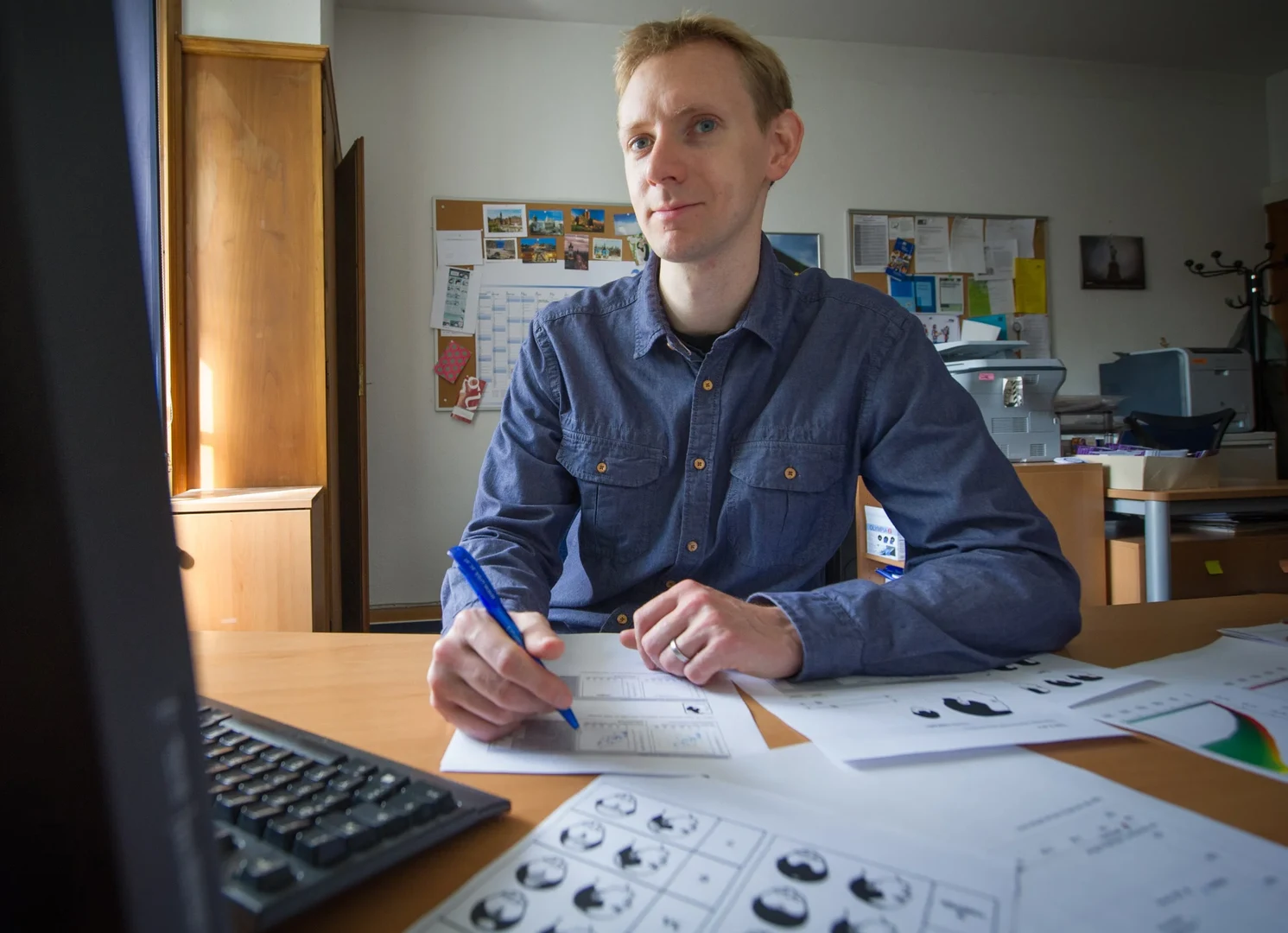 Pawel Sickinger mit Animationen der Glatzenbildung am Computer: