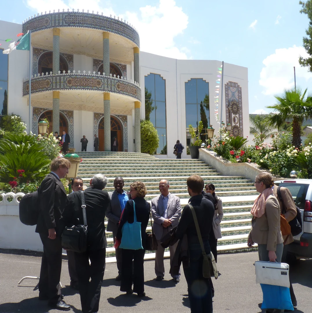 Das Universitätsgebäude der Abou Bekr Belkaid Universität