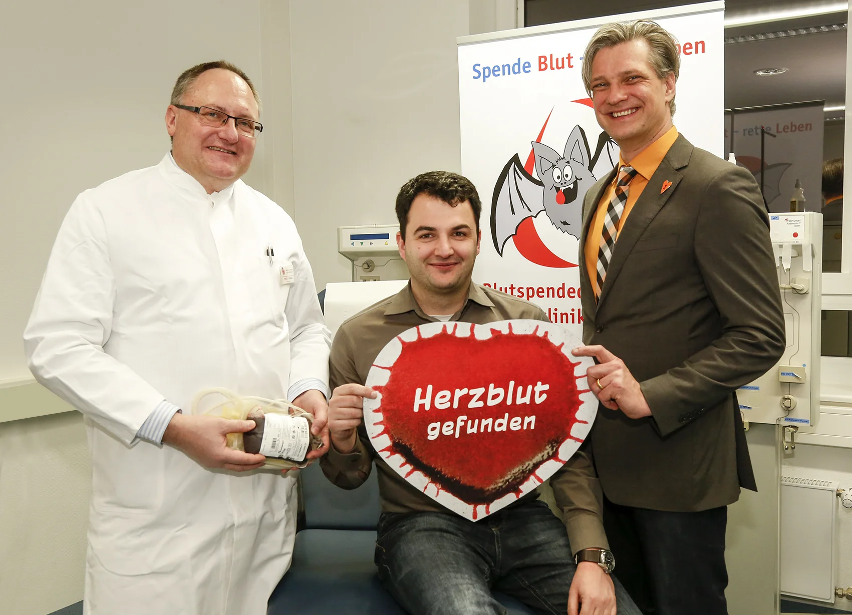 Prof. Dr. Johannes Oldenburg (l),