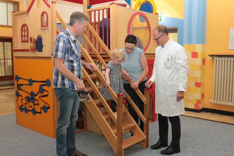 Besuch in der Bonner Universitäts-Kinderklinik: