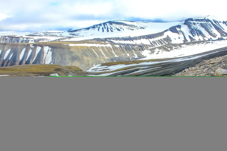 Blick ins Longyearbyen-Tal auf Spitzbergen