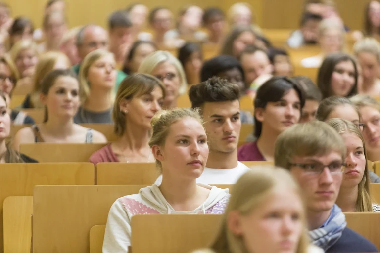 uni studienberatung abend 2015 mbo57_a.JPG