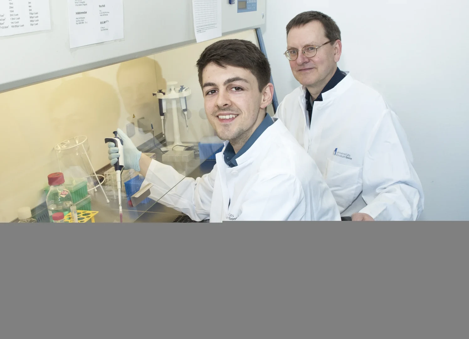 Prof. Dr. Alexander Pfeifer (rechts)