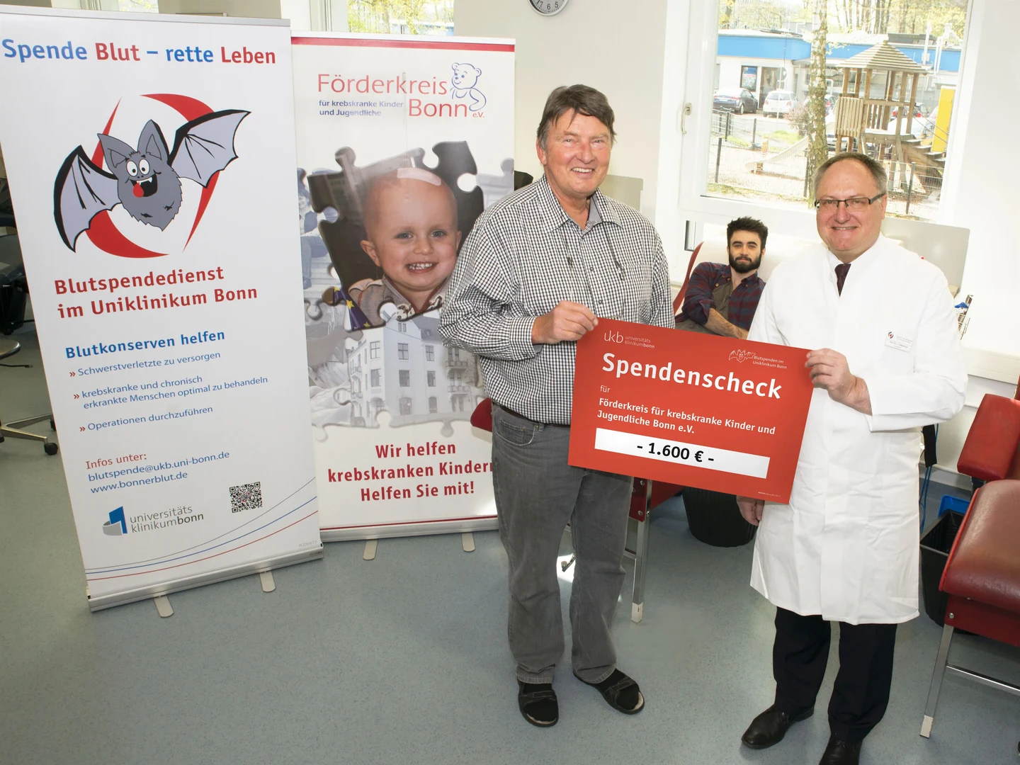 Blutspendeaktion für krebskranke Kinder: