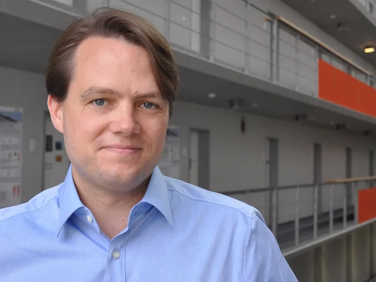 Prof. Dr. Veit Hornung