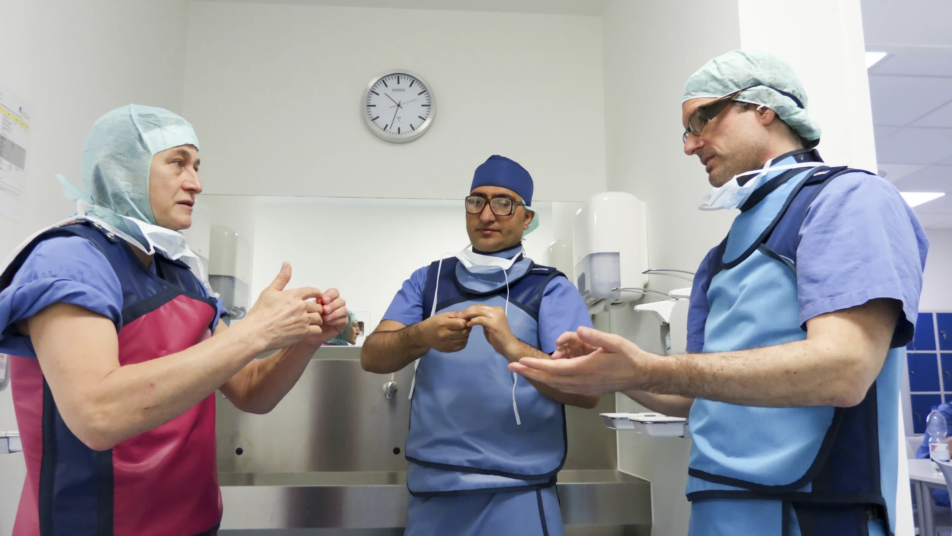 Erfolgreich gegen Aneurysma der Bauchschlagader im hochmodernen Hybrid-OP: