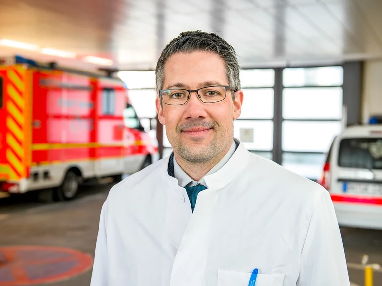 Notfall Herzinfarkt oder Schlaganfall stoppen: