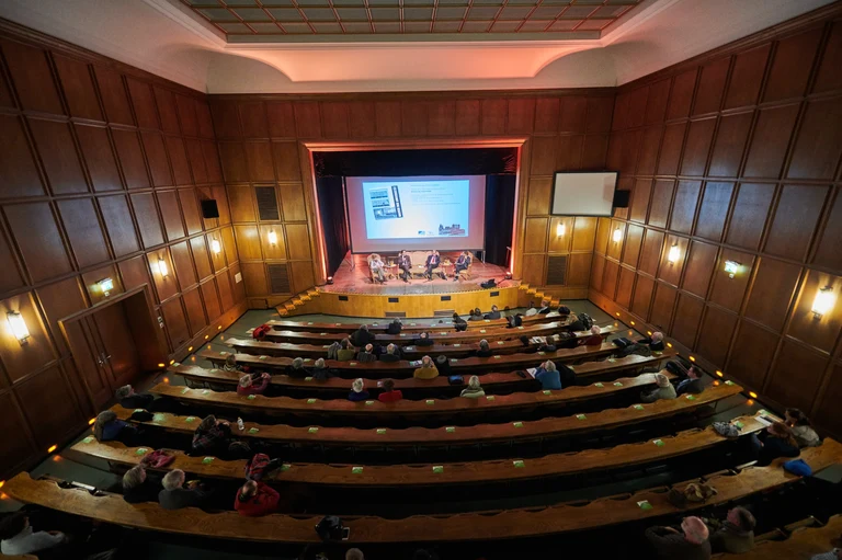 Passend zum Thema Gebäudearchitektur