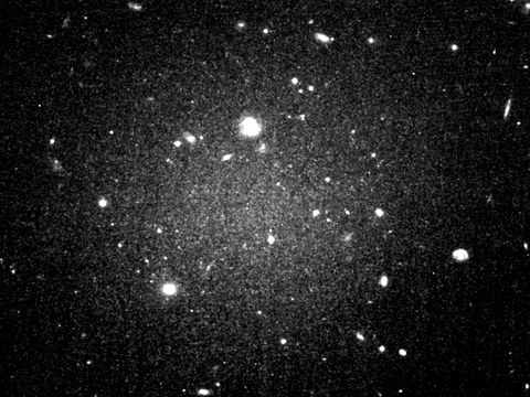 Die Zwerg-Galaxie NGC1052-DF2 -