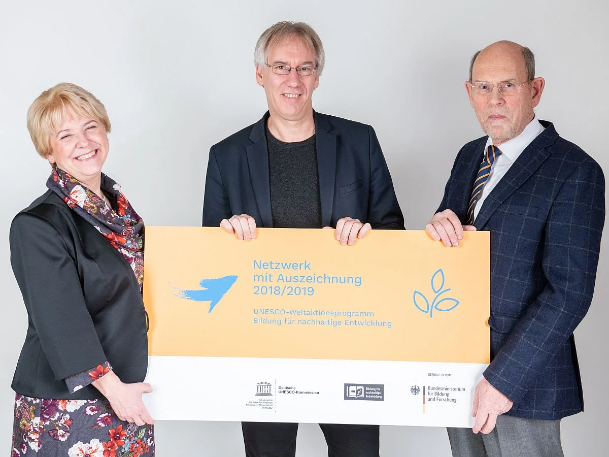 Auszeichnung von Bildungsinitiativen für nachhaltige Entwicklung