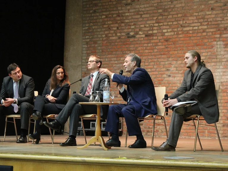 Podiumsdiskussion