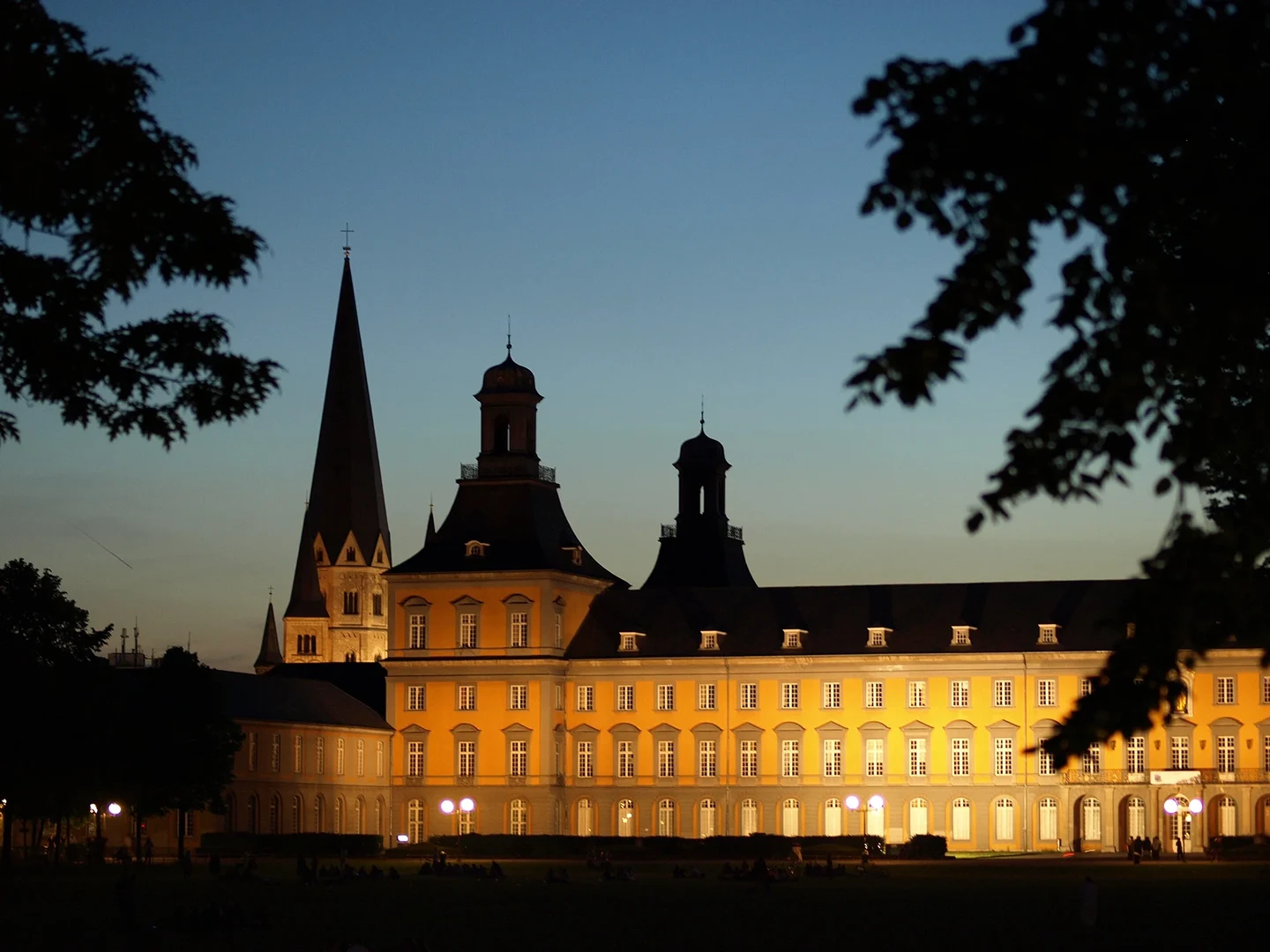 Das Universitätshauptgebäude