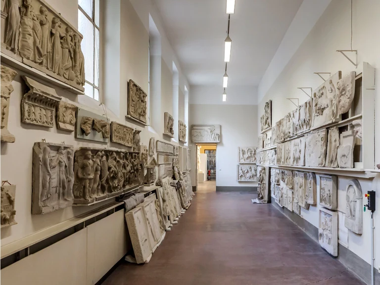 Offene Seitengalerie